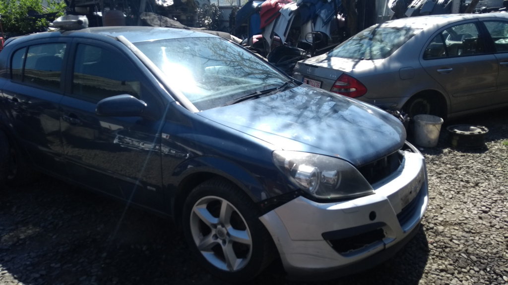 Bara stabilizatoare punte spate Opel Astra H 2008 Hatchback 1,9