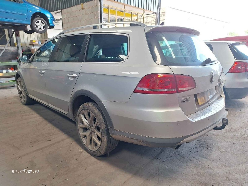 Bare portbagaj longitudinale Volkswagen Passat B7 