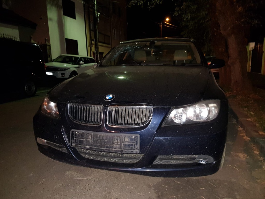 Bascula dreapta BMW E90 2004 Sedan 2.0 Benzina