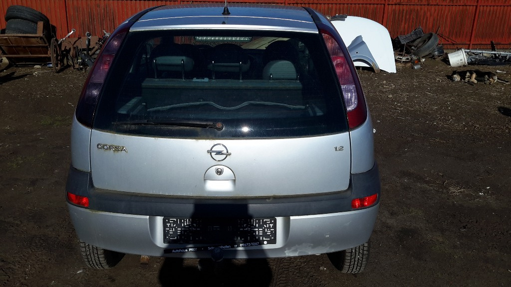 Bascula dreapta Opel Corsa C 2001 hatchb