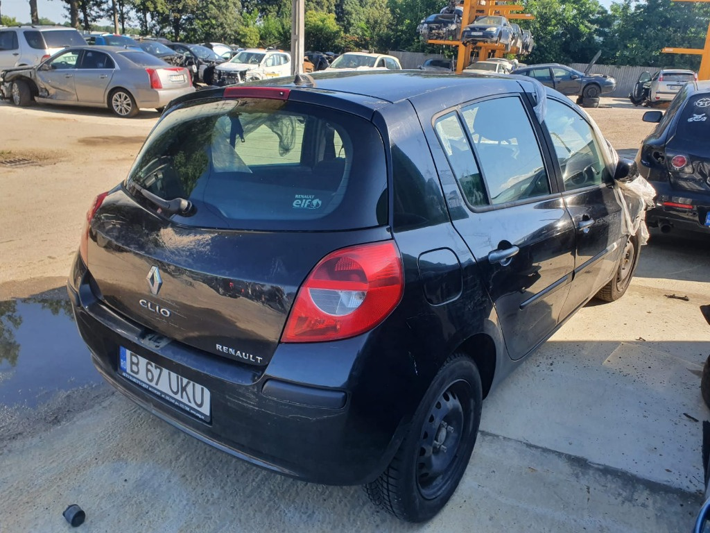 Bascula dreapta Renault Clio 3 2007 hatchback 1.5 dci