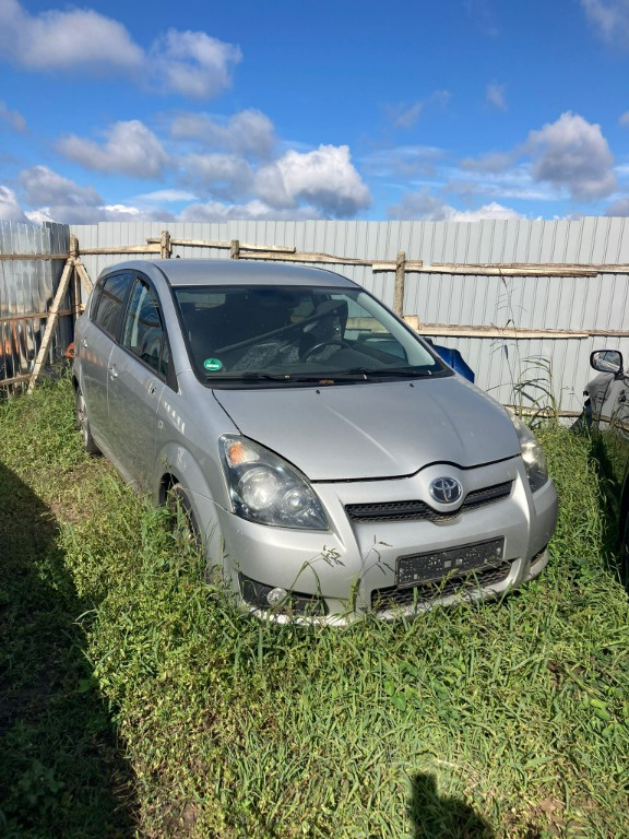 Bascula dreapta Toyota Corolla Verso 2007 hatchback 2.2