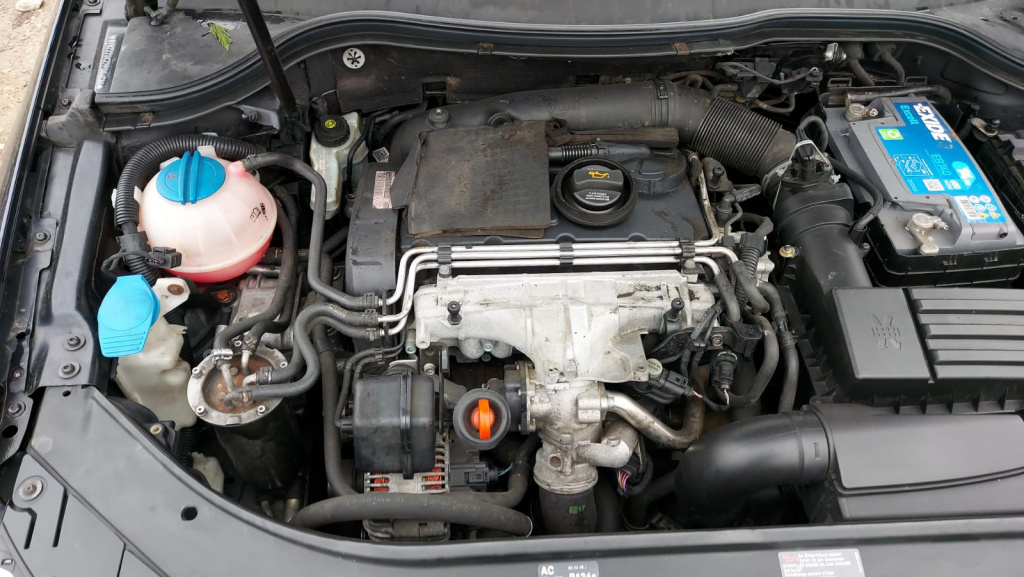 Bascula dreapta Volkswagen Passat B6 200