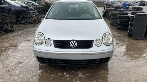 Bascula dreapta Volkswagen Polo 9N 2004 