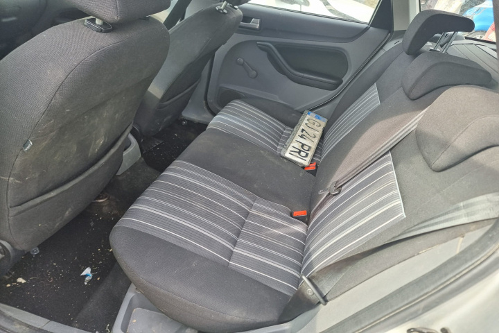 Bascula stanga Ford Focus 2 2011 combi/b