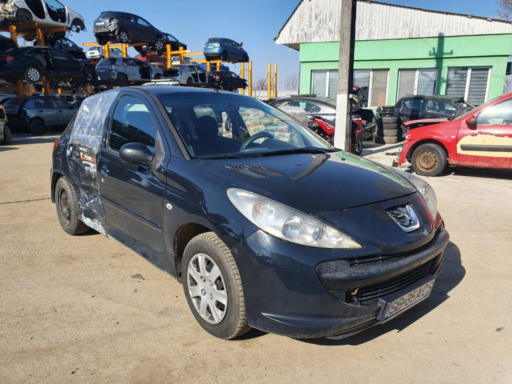 Bascula stanga Peugeot 206 2010 + hatchb