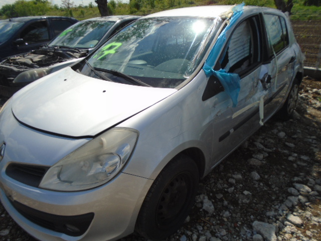 Bascula stanga Renault Clio 3 2006 Hatch