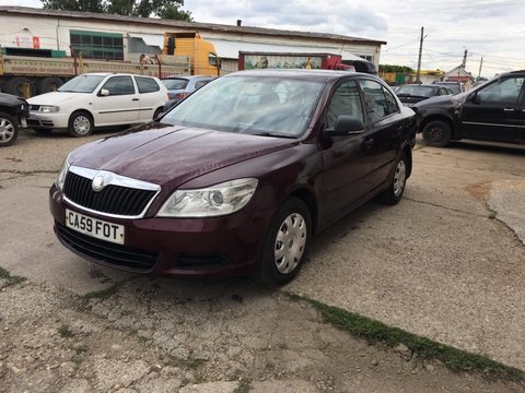 Bascula stanga Skoda Octavia 2 2010 HATCHBACK 1.6 TDI