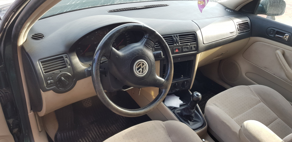 Bascula stanga Volkswagen Bora 1998 BERL