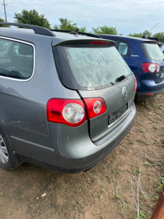 Bascula stanga Volkswagen Passat B6 2007