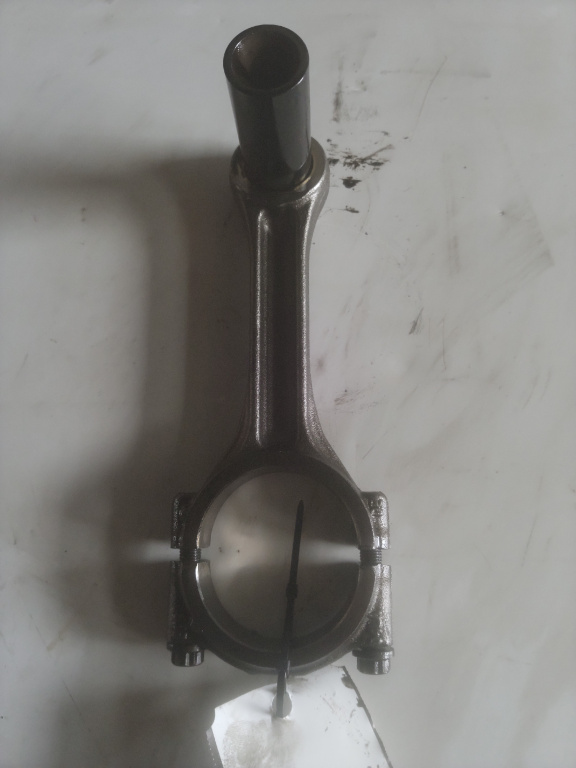 Biela Audi A5 F an 2020 DET cod piesa 04L105401A