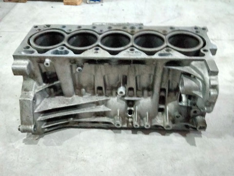 Bloc cilindri motor Volvo s60 v70 xc60 xc70 2.4 Turbo Diesel 09487202 D5244T15 31339345
