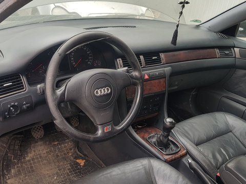 Bloc lumini Audi A6 1998