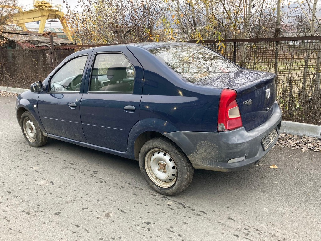 Bloc lumini Dacia Logan 2010 LIMUZINA 1.