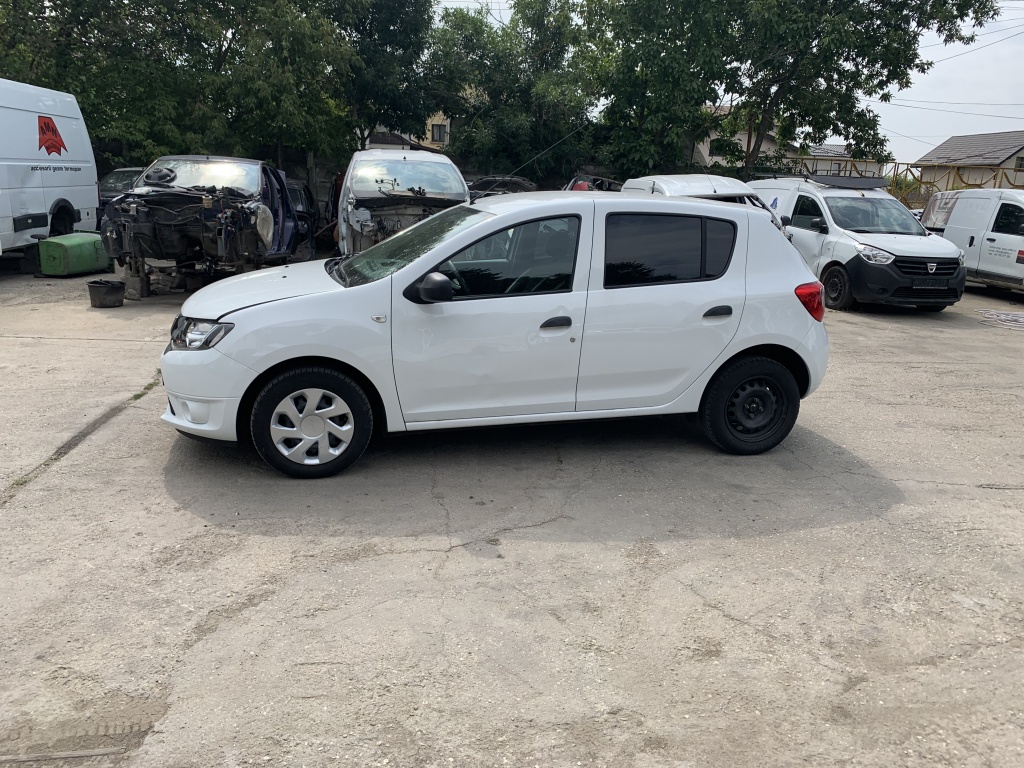 Bloc lumini Dacia Sandero II 2013 hatchb