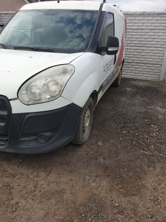 Bloc lumini Fiat Doblo 2012 Cargo 1.3 Mu