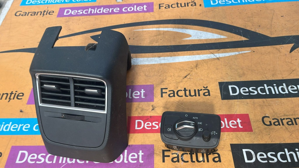 Bloc lumini grila centrala spate Audi A3 8v
