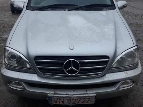 Bloc lumini Mercedes M-CLASS W163 2004 suv 2.7cdi