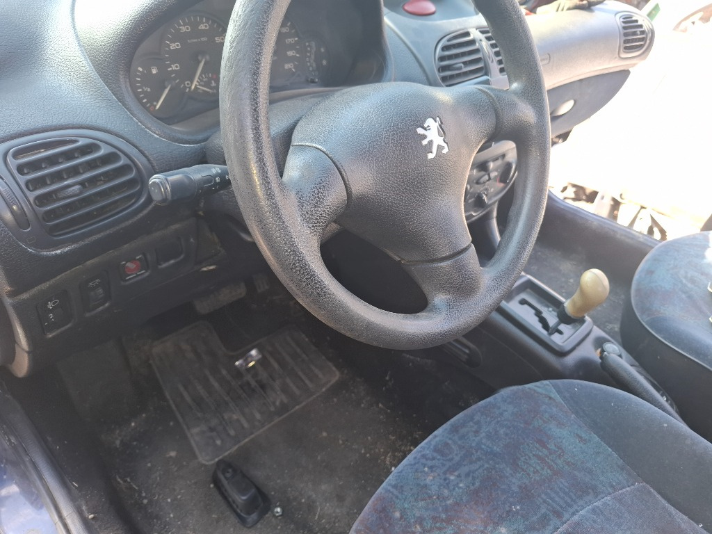 BLOC LUMINI PEUGEOT 206 AN 2004