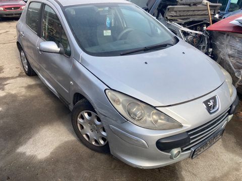 Bloc lumini Peugeot 307 2006 Hatchback 1.6 HDI