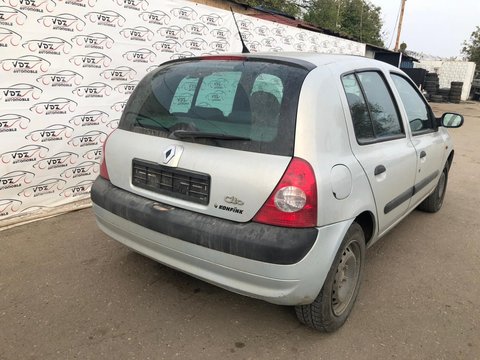 Bloc lumini Renault Clio II 2001 Berlina 1.2