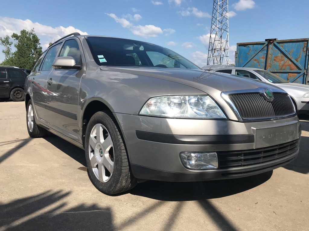 Bloc lumini Skoda Octavia 2006 COMBI 1.9 TDI