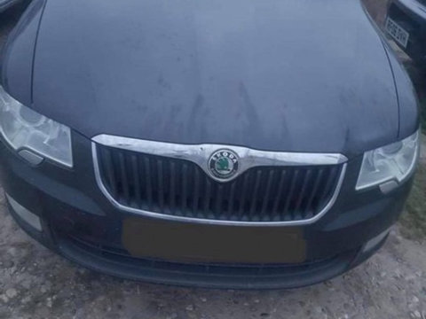 Bloc lumini Skoda Superb 2 2010 Hatchback 1896