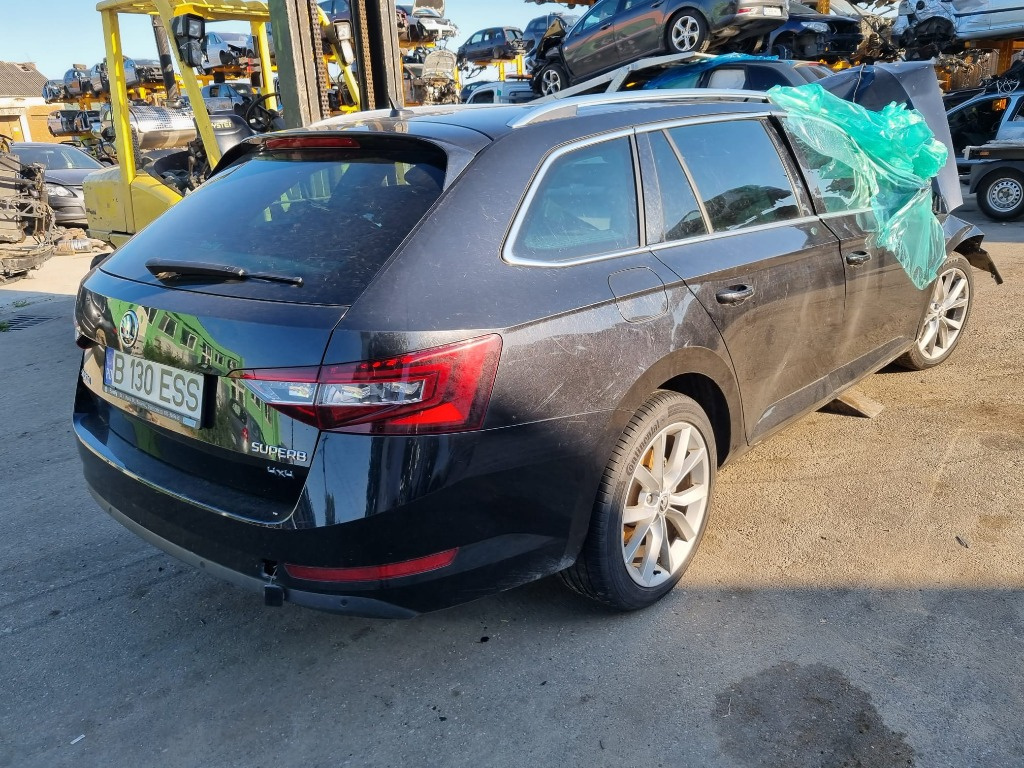 Bloc lumini Skoda Superb 3 2019 break 2.0 tdi 4x4