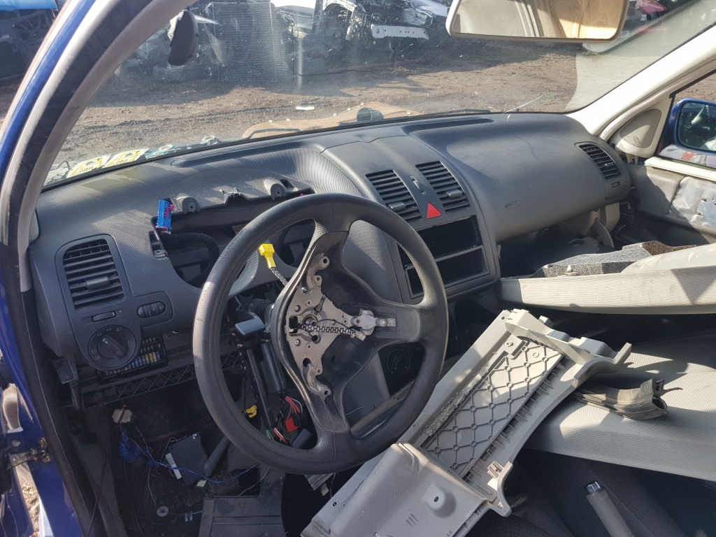 Bloc lumini Volkswagen Polo 2000