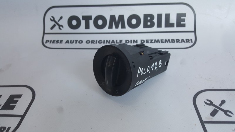Bloc lumini VW Polo 1.2 Benzina 9N2 cod: 6Q0941531B