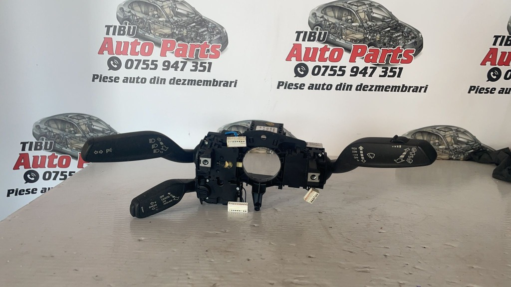 Bloc manete volan Audi A3 8V an 2013 2014 2015 2016 Maneta semnale stergator pilot automat cod 8V0953521B
