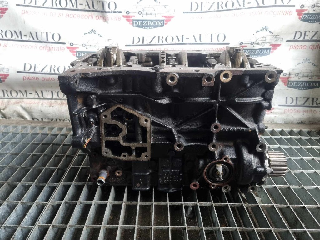 Bloc motor ambielat 03L023B cu termostat mic Seat Toledo III 2.0 TDI CEGA 170 cai