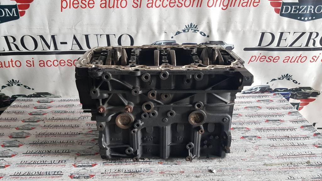 Bloc motor ambielat VW Jetta 4 Facelift 2.0 TDi 140 cai motor CFFB cod piesa : 03L021CA