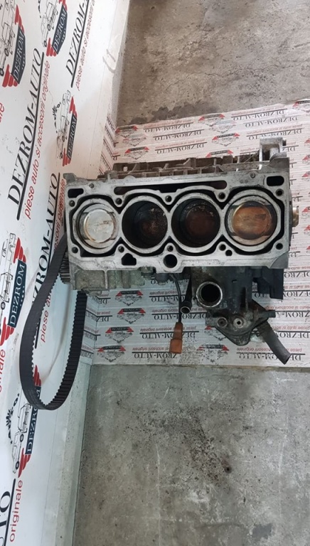 Bloc motor cu biele si pistoane Audi A4 