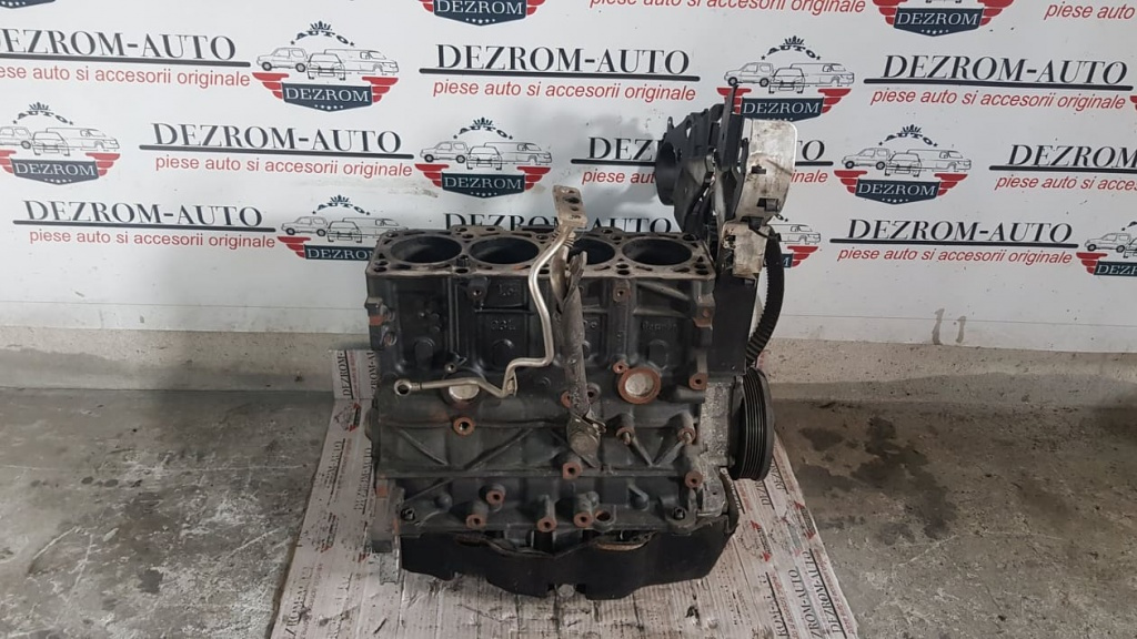 Bloc motor cu biele si pistoane VW Golf 6 1.6 tdi 90 cai CAYB cod piesa : 03L021P