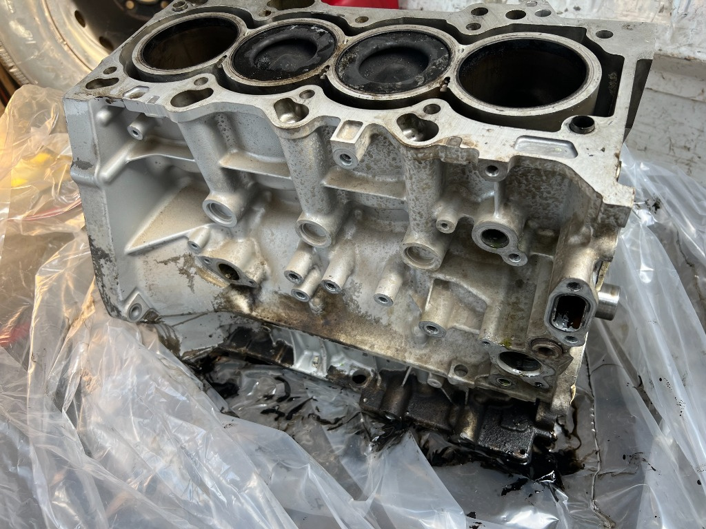 Bloc motor Mazda 2.2 skyactiv Euro 6 150cp 175 bloc motor pistoane arbore cotit original Mazda 3/6 /CX3 /CX5
