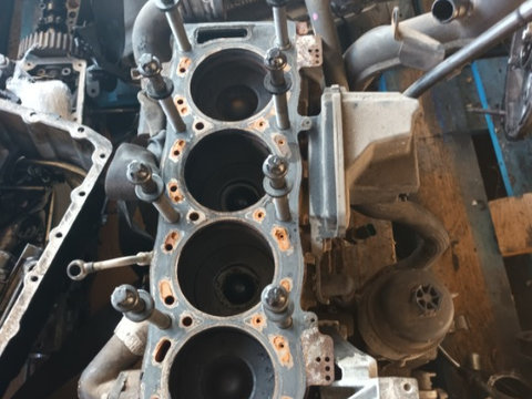 Bloc motor Volvo V50 2.0 diesel 136 cp