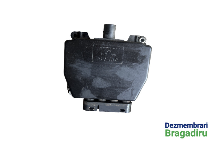 Bloc Repartitor vacuum Volkswagen VW Polo 4 9N [facelift] [2005 - 2009] Hatchback 3-usi 1.4 TD MT (70 hp) Cod motor: BNM, Cod cutie: HCS, Cod culoare: LD5Q