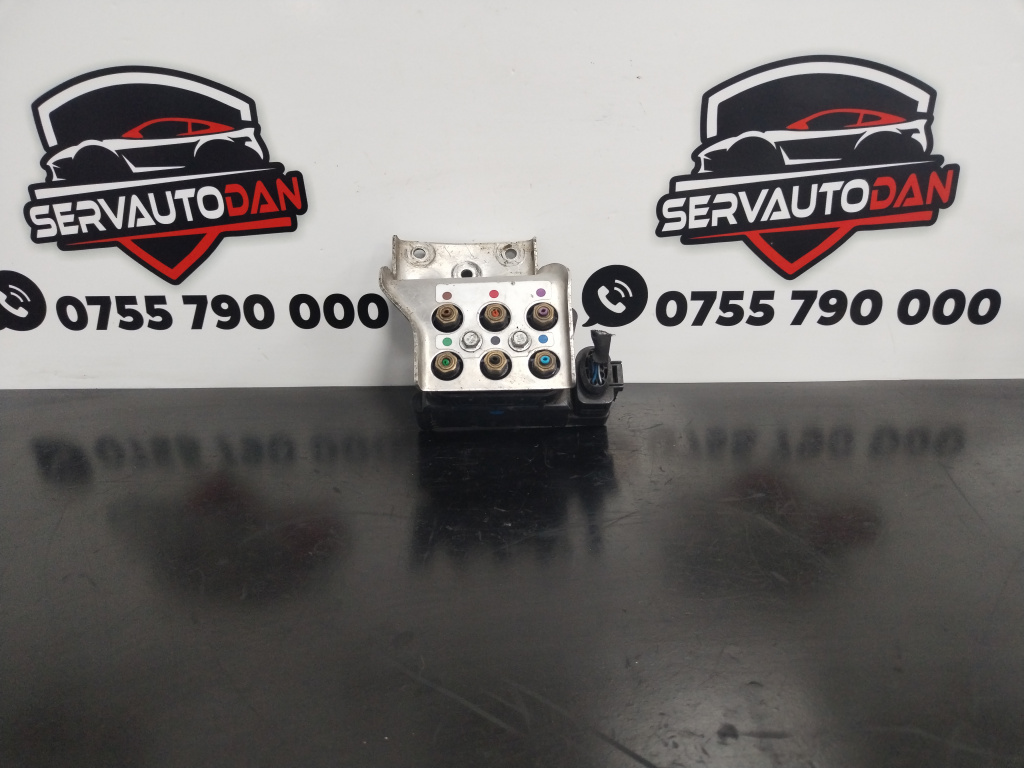 Bloc valve Audi A8 (2002-2009) [4E] D3 3.0 Motorina 2007, 4E0616014B