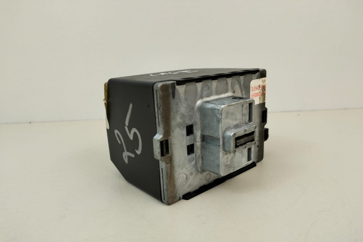 Blocator volan 8200020613 A 8200020613A Renault Laguna 2 [2001 - 2005]