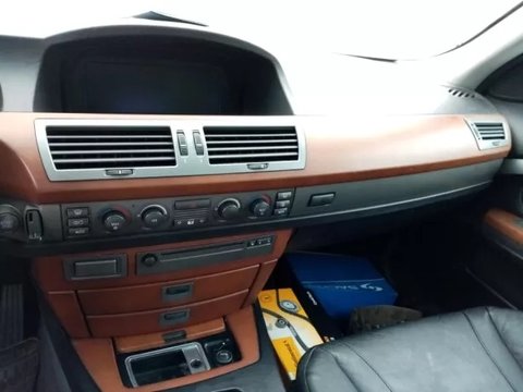 BMW seria 7 730D E65 plansa bord cu airbag
