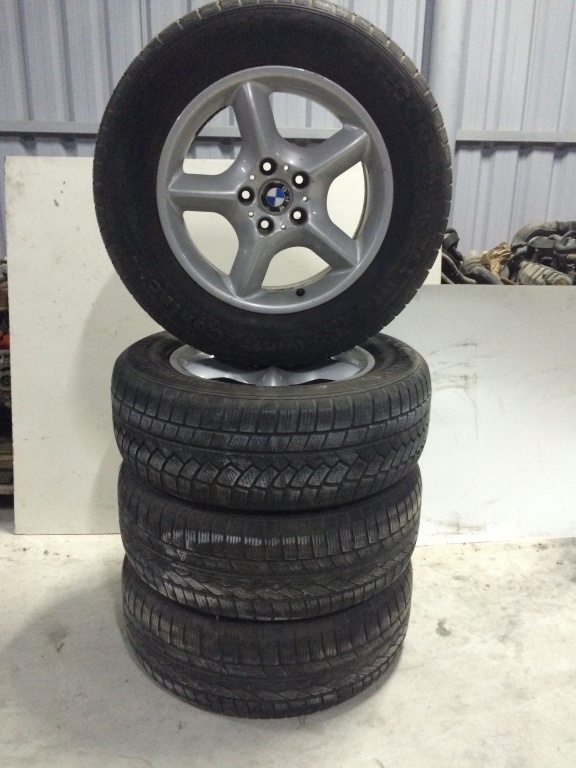 BMW X5 , X3 - 2006 - 235 65 R17