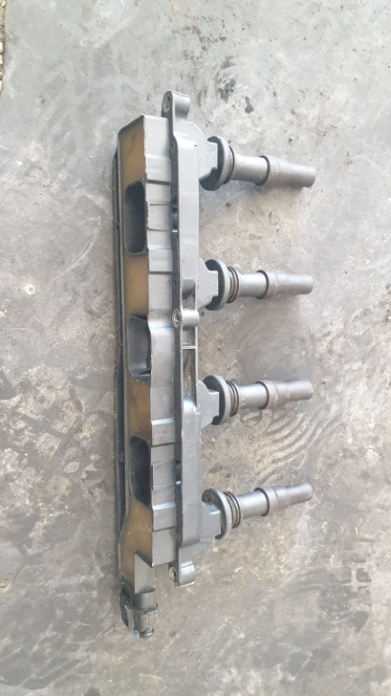 Bobina inducție Opel Astra H 1.8 benzina z18xe 2006 cod 2526116A