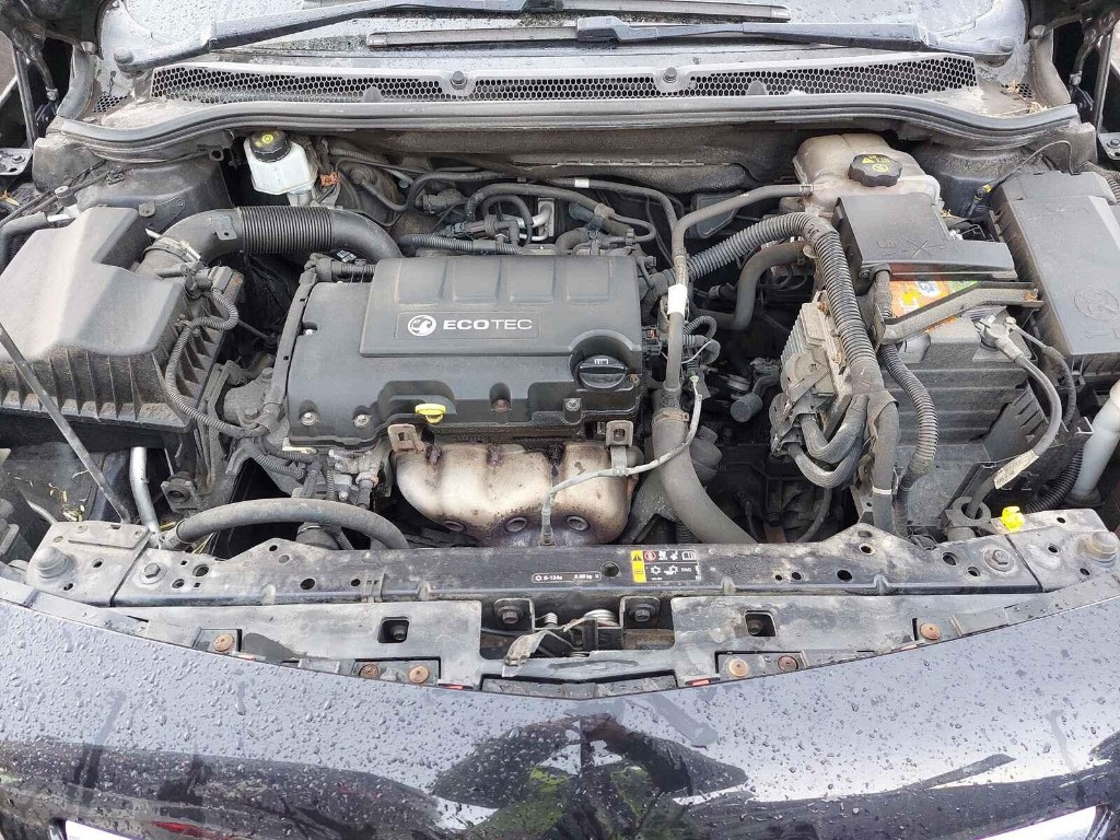 Bobina inductie Opel Astra J 2011 HATCHBACK 1.4i A14XER