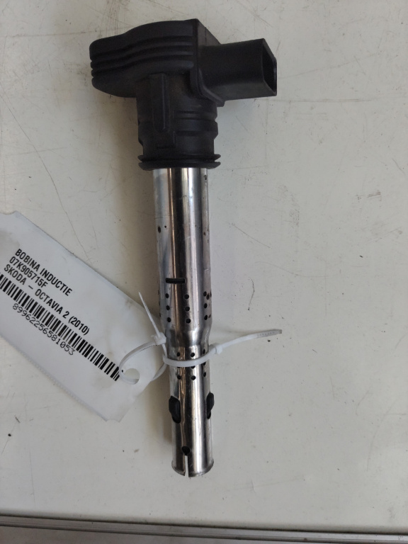 Bobina inductie Skoda Octavia 2 an 2010 BLR, BLY, BVY, BVZ cod piesa 07K905715F