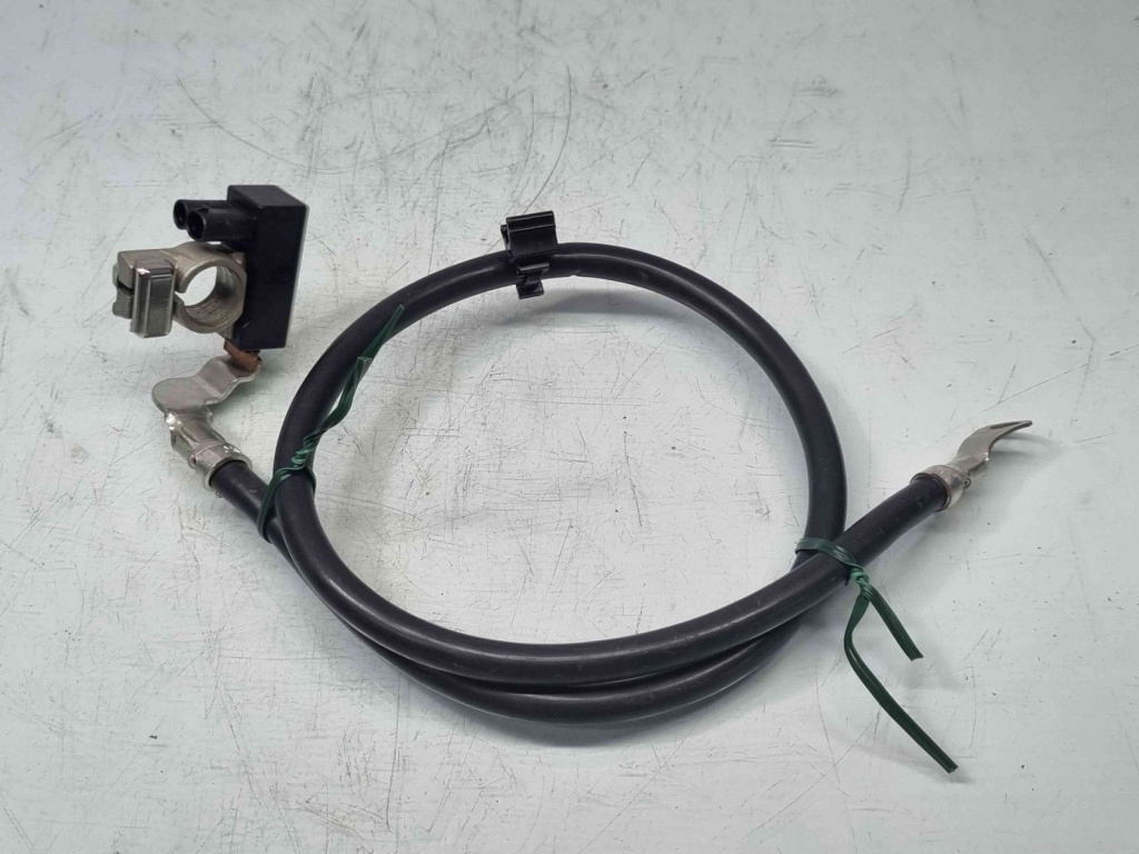 Borna baterie (-) Mercedes Clasa ML (W166) [Fabr 2011-2022] A1665420518