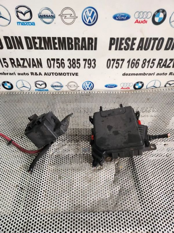 Borna Baterie Plus Renault Scenic 3 Megane 3 Laguna 3 An 2008-2009-2010-2011-2012 Cod 243800011R Dezmembrez Renault Grand Scenic 1.5 Dci An 2009-2010-2011-2012 Manual 6+1 Trepte 2x4