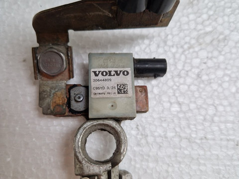 Borna baterie pozitiv Volvo V40 2019 cod 31412982