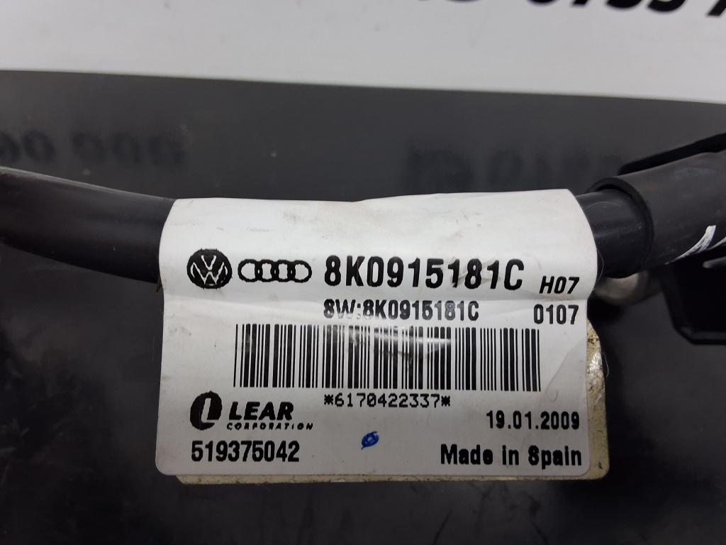 Borna minus Audi A6 (2004-2011) [4F2, C6