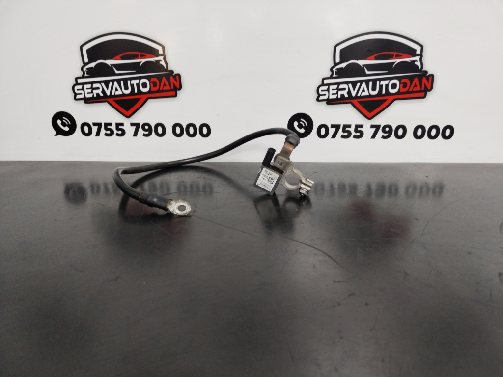 Borna minus Mercedes-Benz C-Class (2007->) [W204] 2.2 Motorina 2012, A0009053002